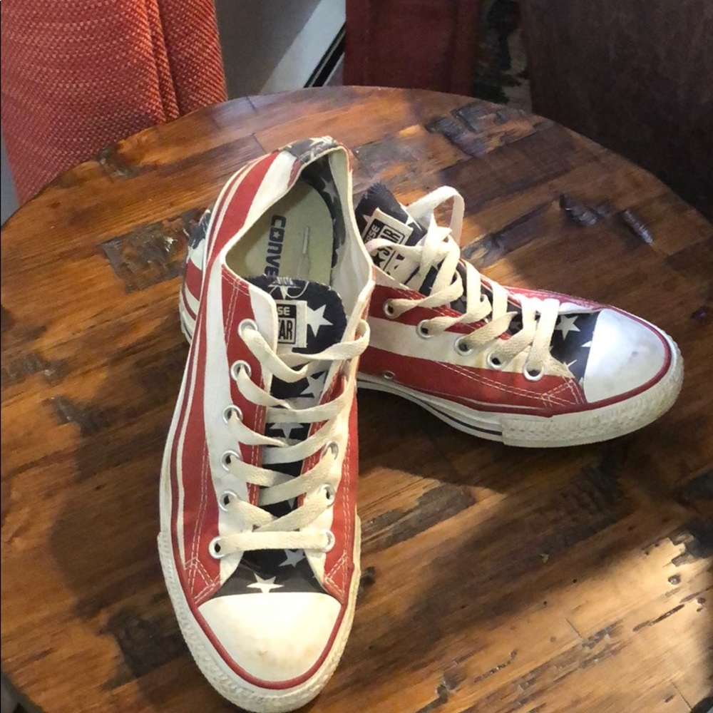 Red, white and blue converse M8 W10